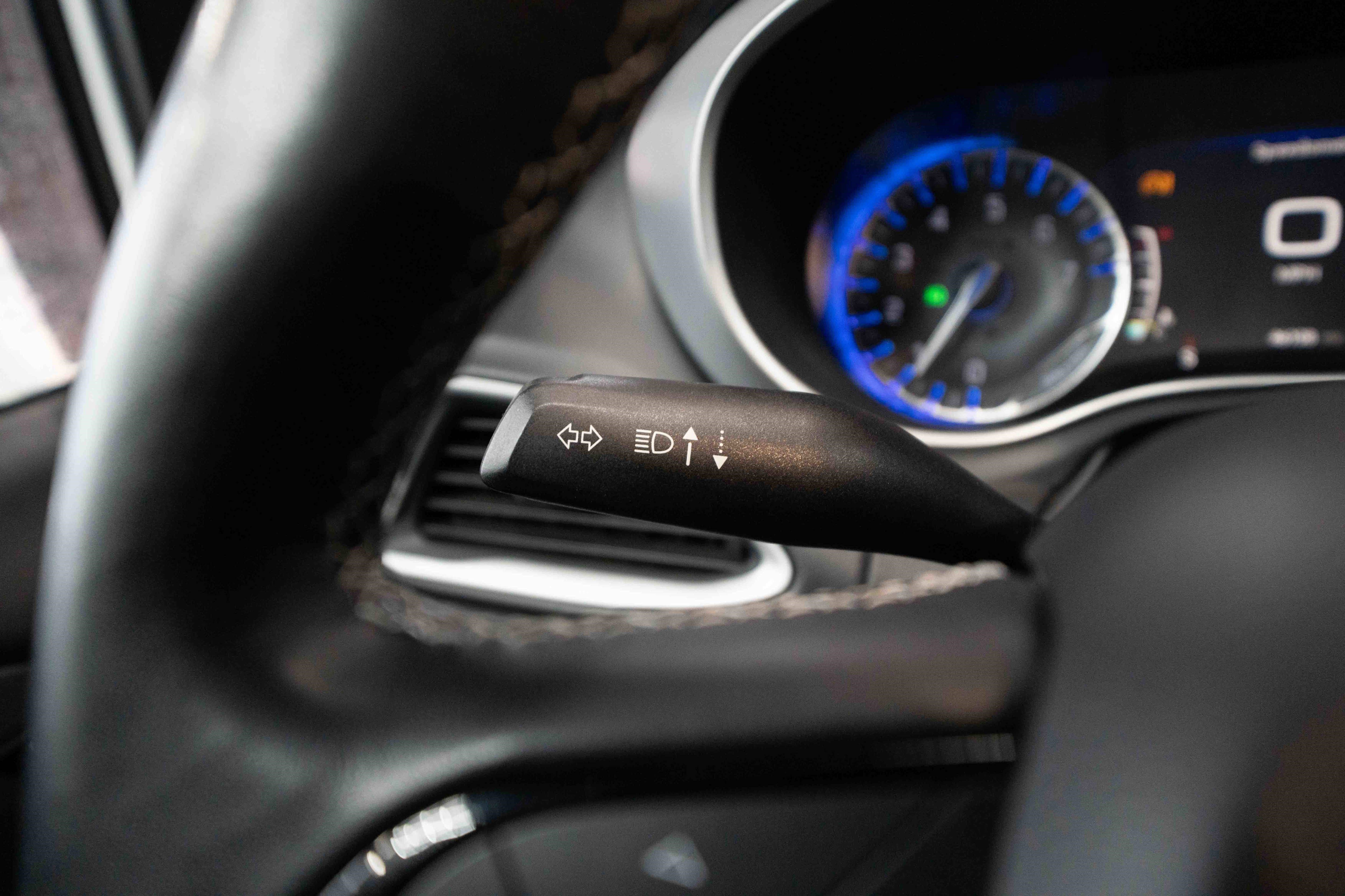 Used 2020 Chrysler Pacifica Touring-L Plus w/ Advanced Safetytec Group image 13