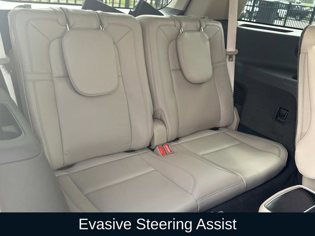 Used 2024 Lincoln Aviator Reserve w/ Equipment Group 201A image 13
