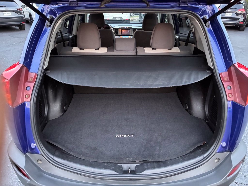 Used 2014 Toyota RAV4 XLE AWD/4WD image 13