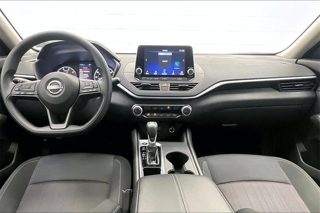Certified 2025 Nissan Altima 2.5 S image 14