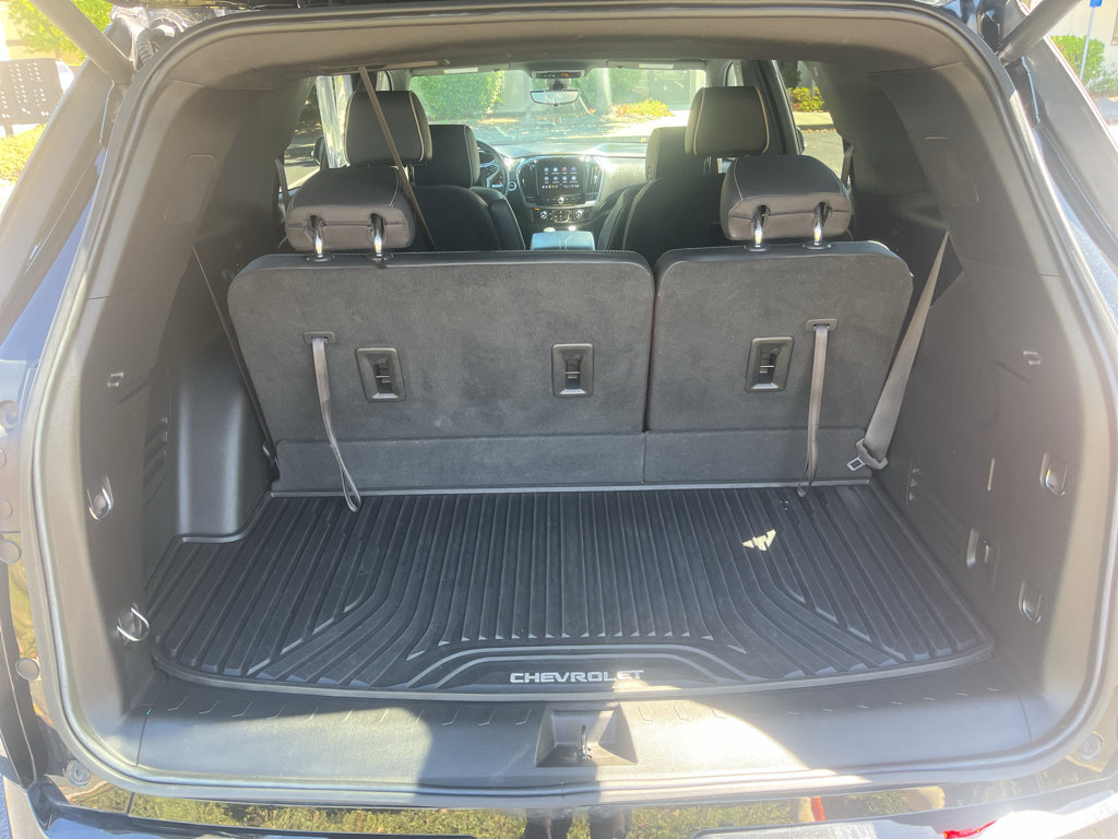 Used 2023 Chevrolet Traverse Premier w/ Redline Edition AWD/4WD image 7