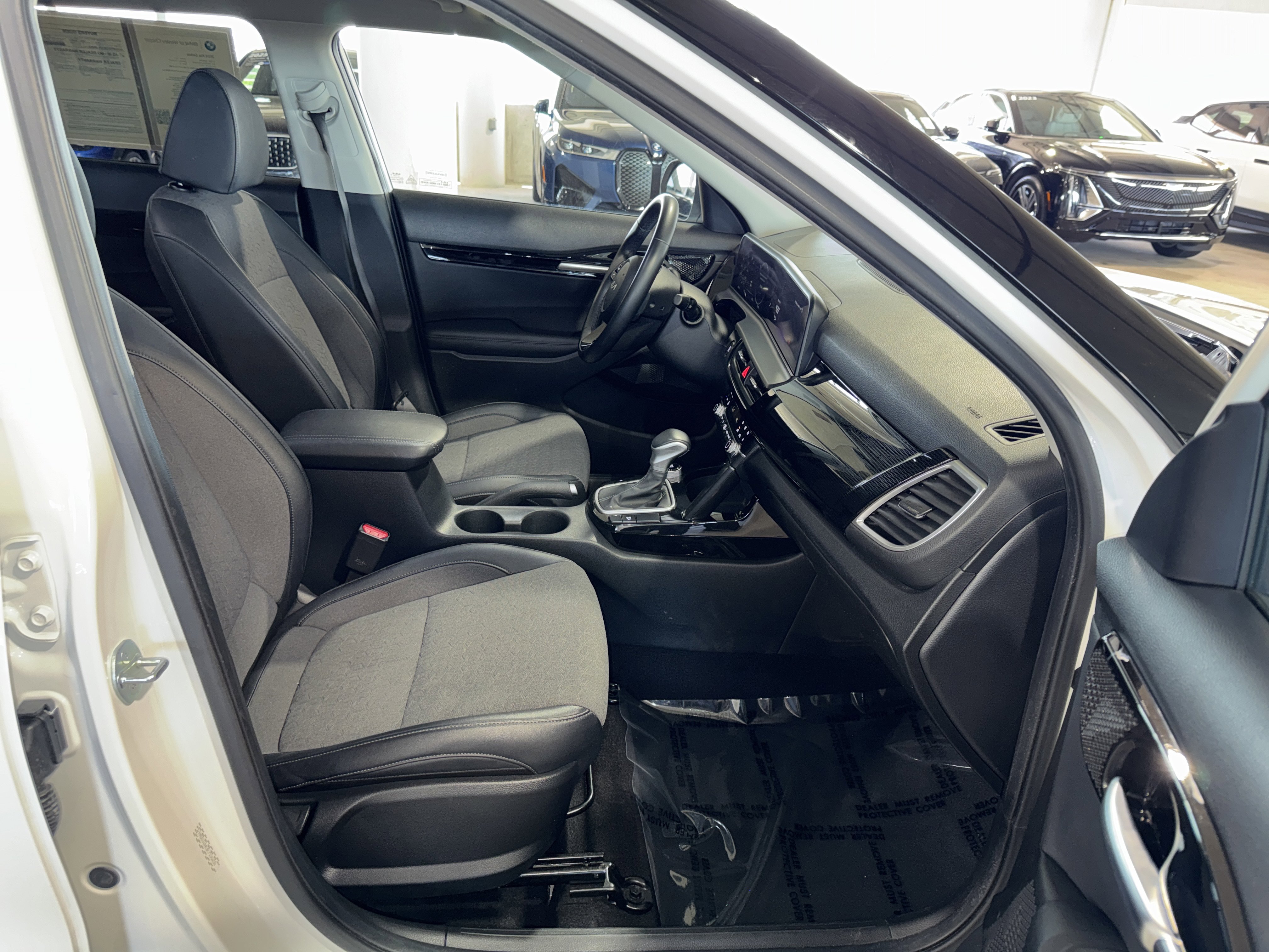 Used 2024 Kia Seltos S image 10