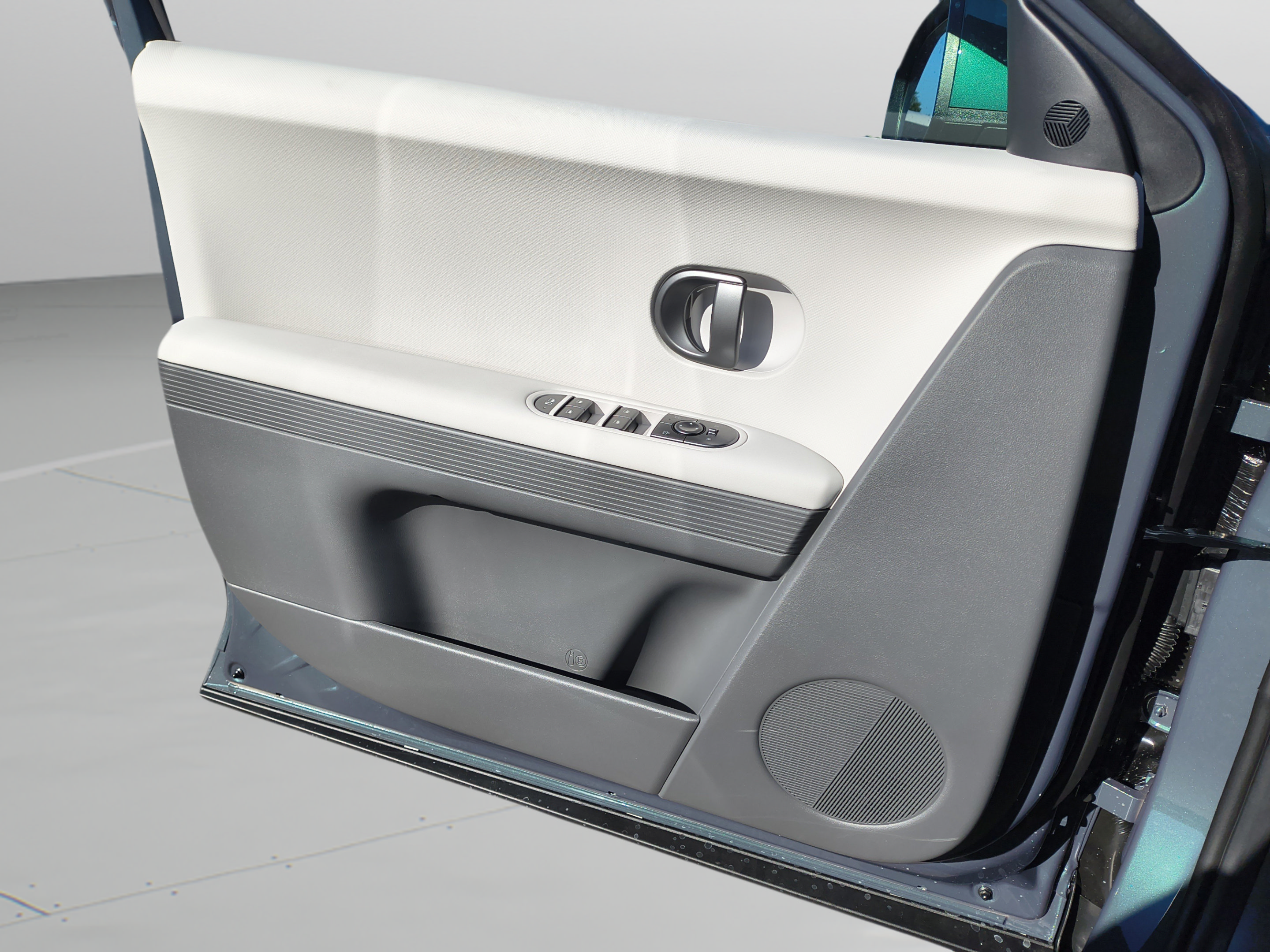 New 2027 Hyundai Ioniq 5 SEL RWD image 20