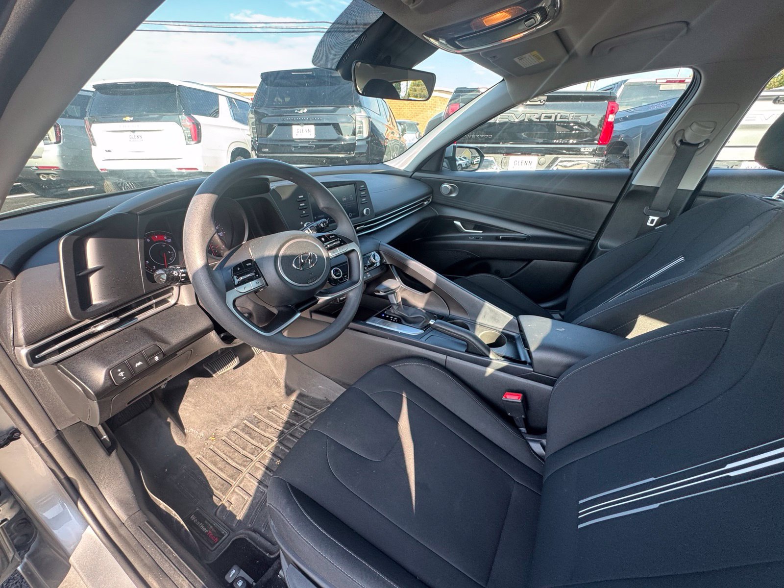 Used 2022 Hyundai Elantra SEL FWD image 14