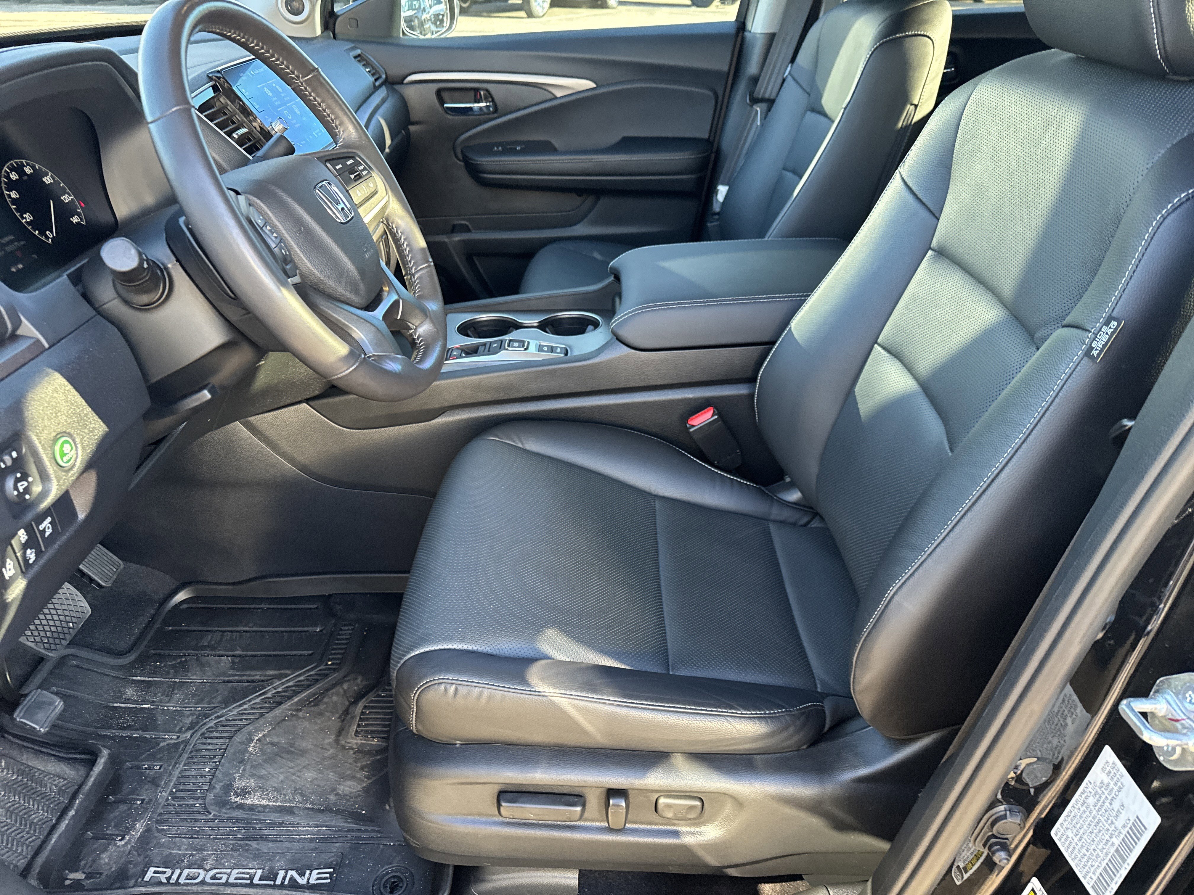 Used 2025 Honda Ridgeline RTL image 10