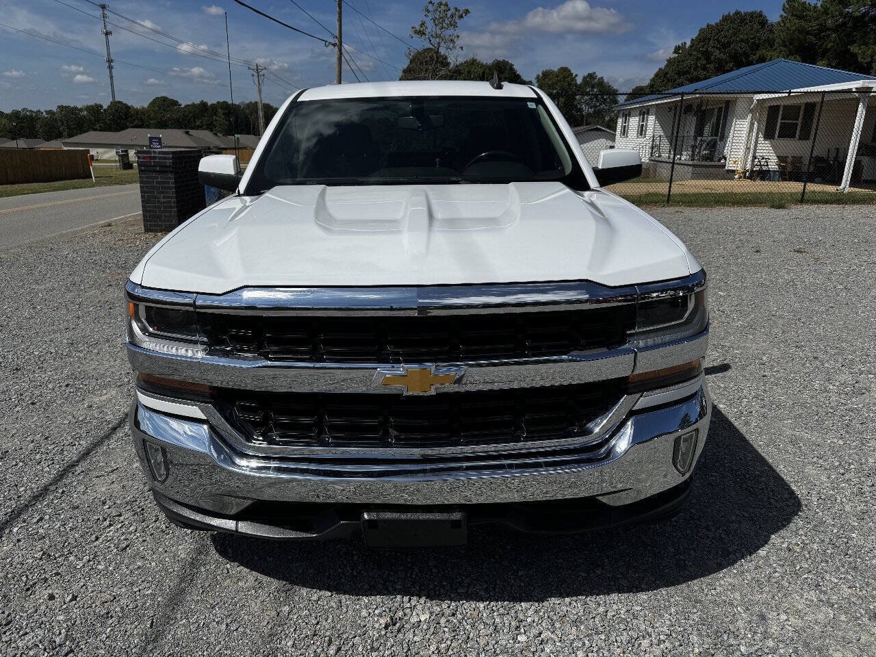 Used 2018 Chevrolet Silverado 1500 LT w/ Texas Edition RWD image 4