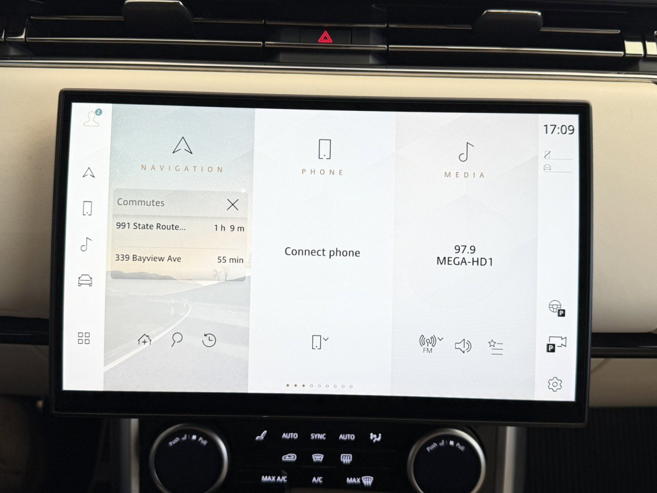 Used 2023 Land Rover Range Rover SE AWD/4WD image 12