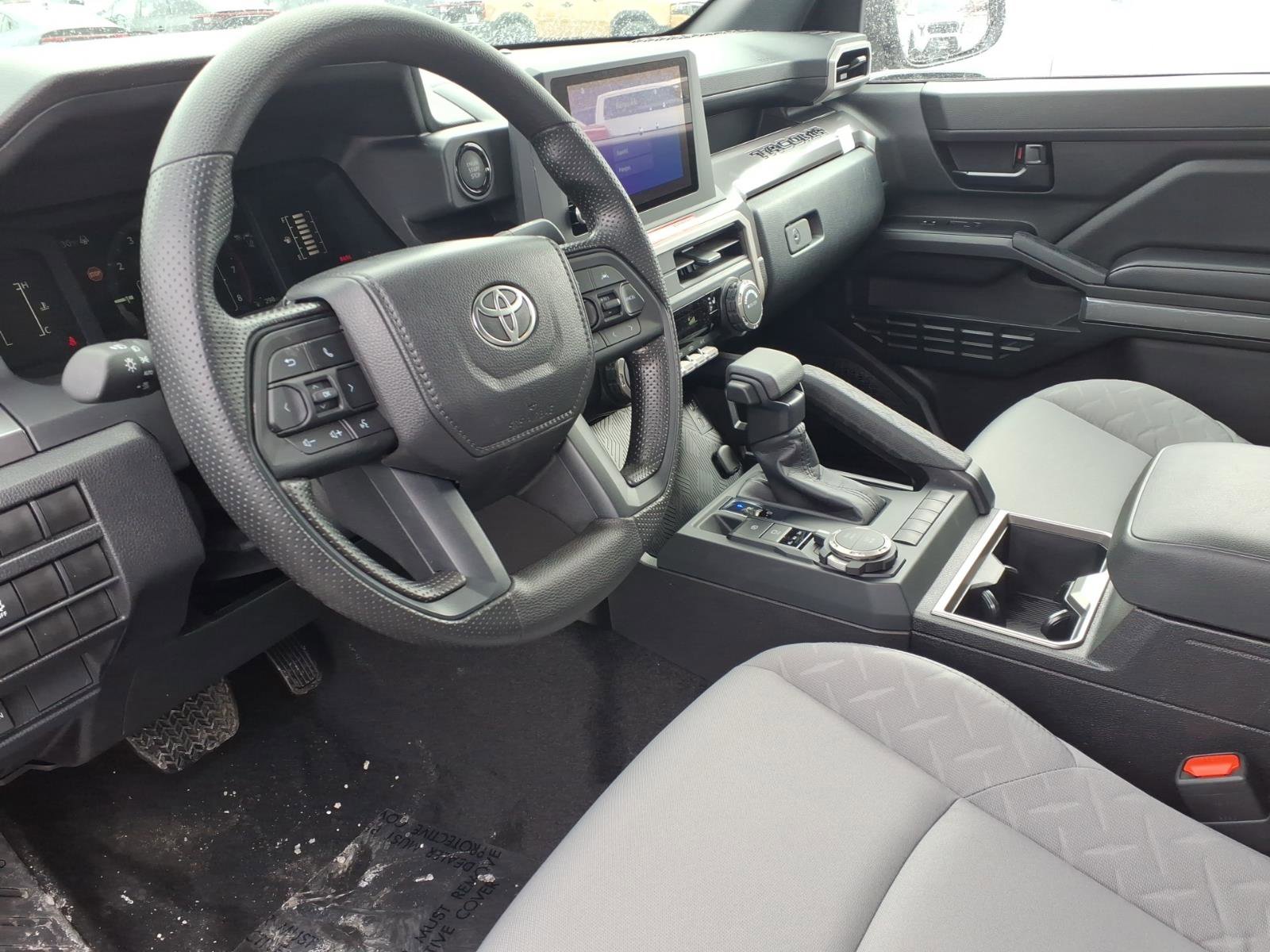 Used 2026 Toyota Tacoma SR5 image 9