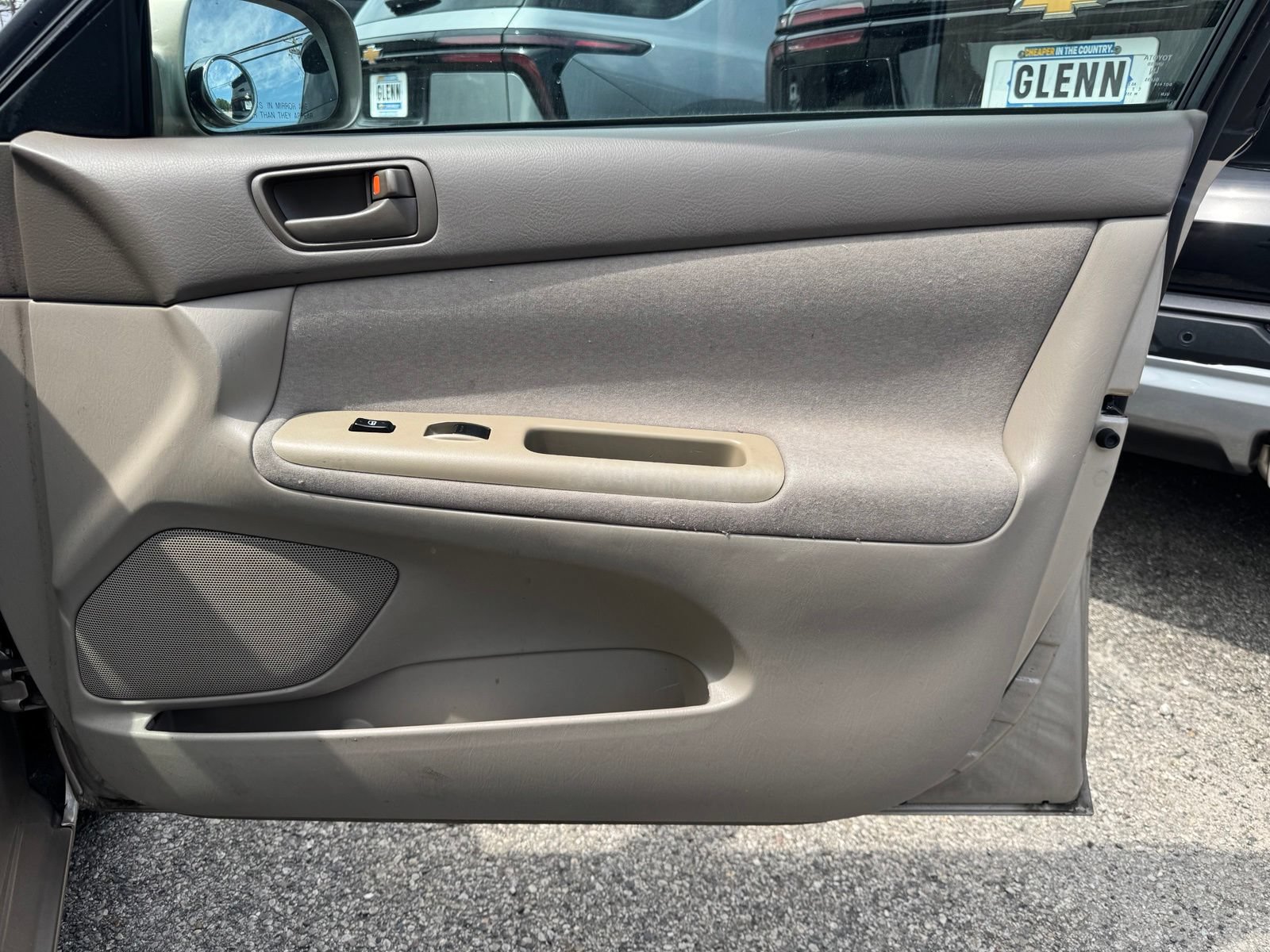 Used 2004 Toyota Camry LE FWD image 28