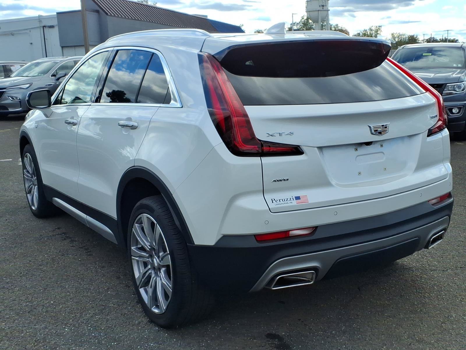 Used 2021 Cadillac XT4 Premium Luxury AWD/4WD image 6