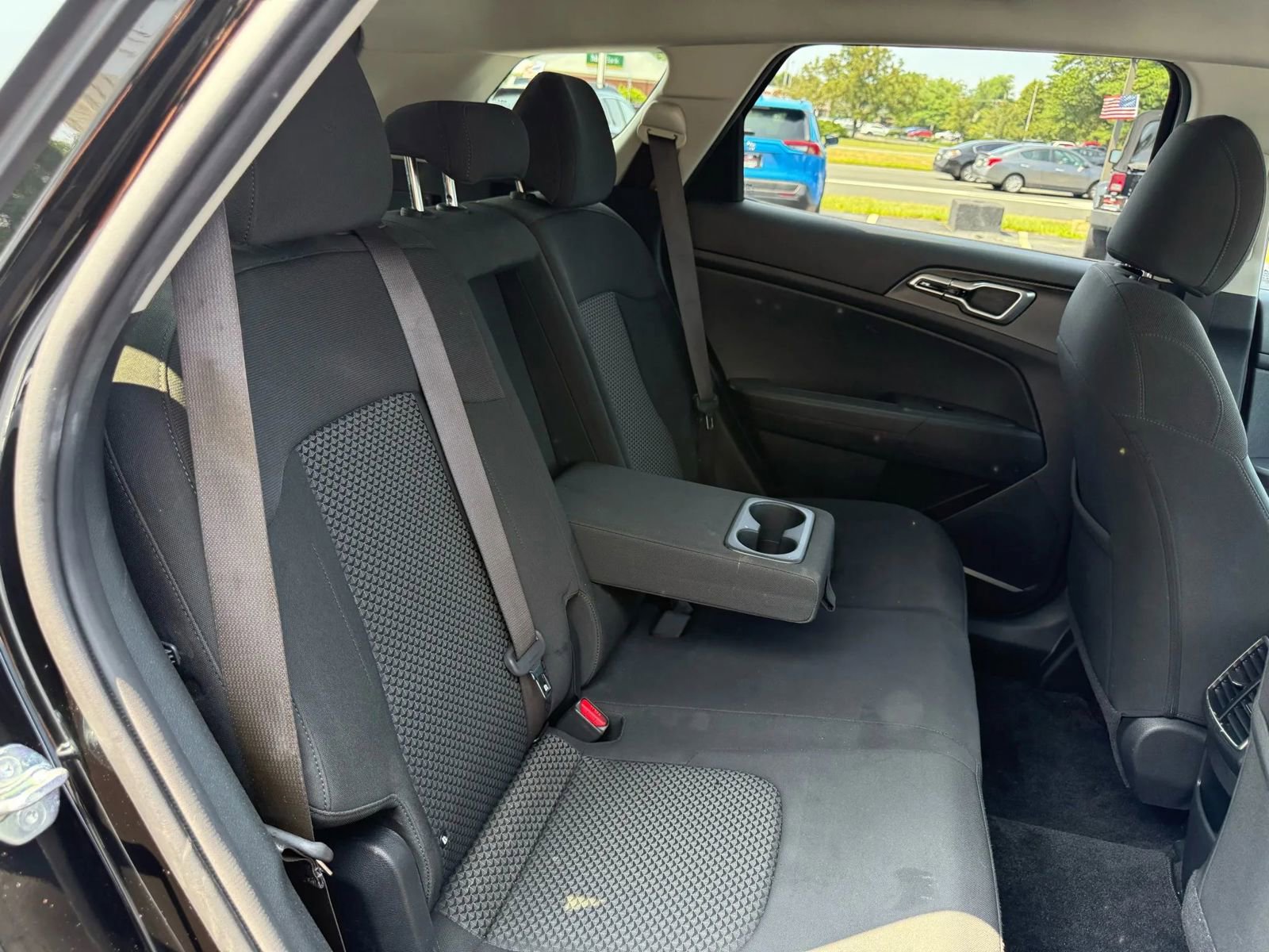 Used 2023 Kia Sportage LX image 39