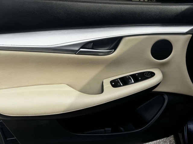 Used 2021 INFINITI QX50 Luxe image 18