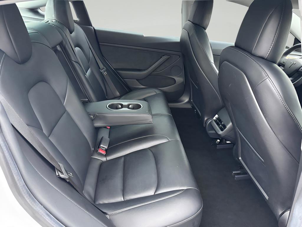 Used 2021 Tesla Model 3 Standard Range Plus image 33