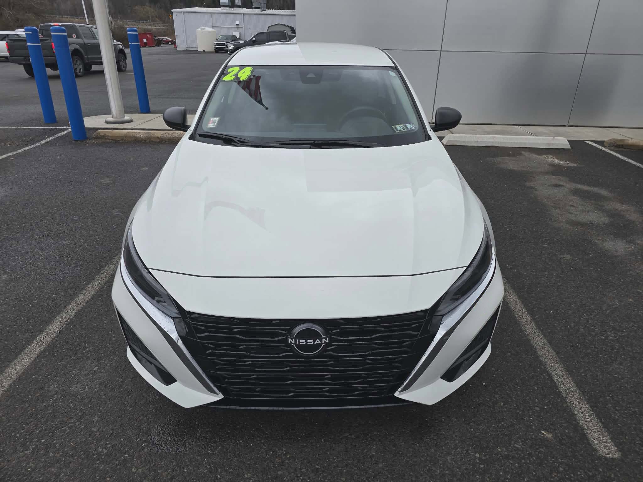 Used 2024 Nissan Altima 2.5 S image 8