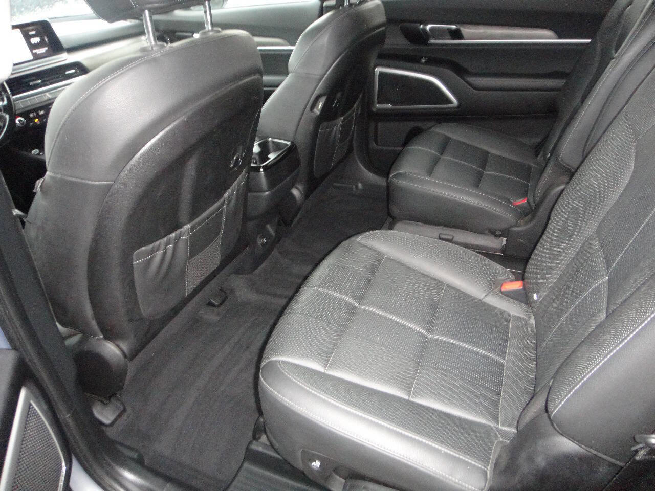 Used 2021 Kia Telluride EX w/ EX Premium Package image 13