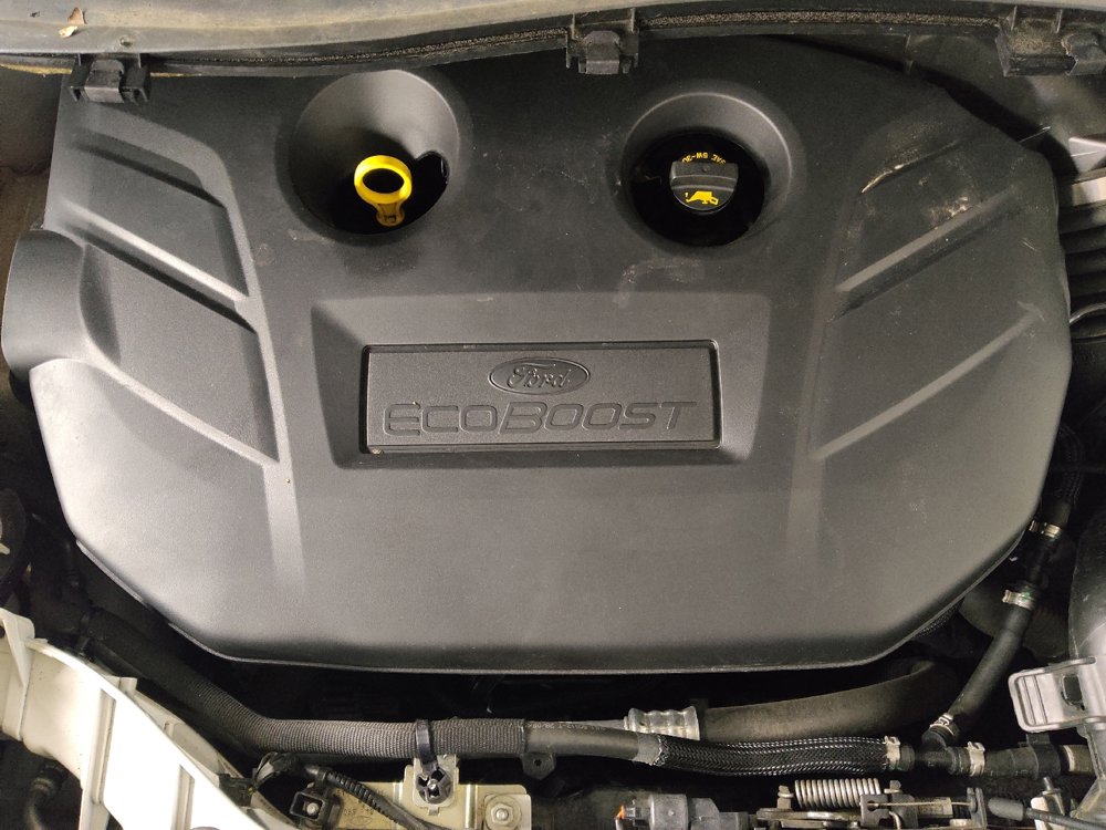 Used 2019 Ford Escape Titanium image 30