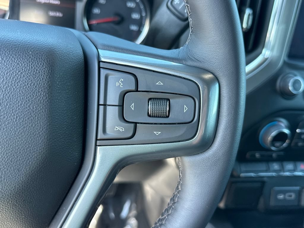Used 2022 Chevrolet Silverado 1500 RST AWD/4WD image 20