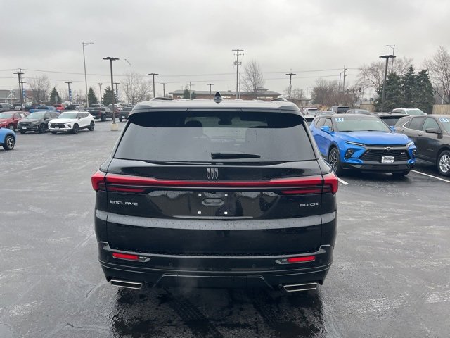 Used 2025 Buick Enclave Sport Touring image 4