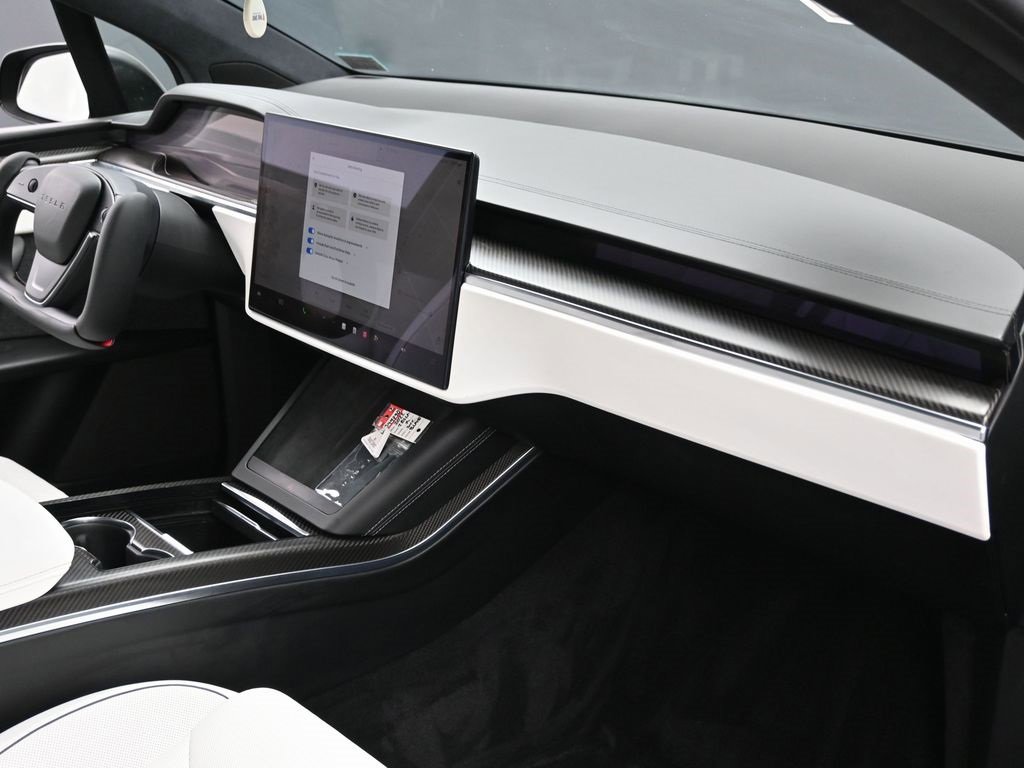 Used 2022 Tesla Model X Plaid image 43