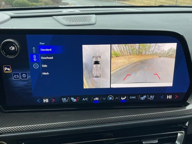 New 2026 Chevrolet Traverse High Country w/ LPO, Floor Liner Package FWD image 12