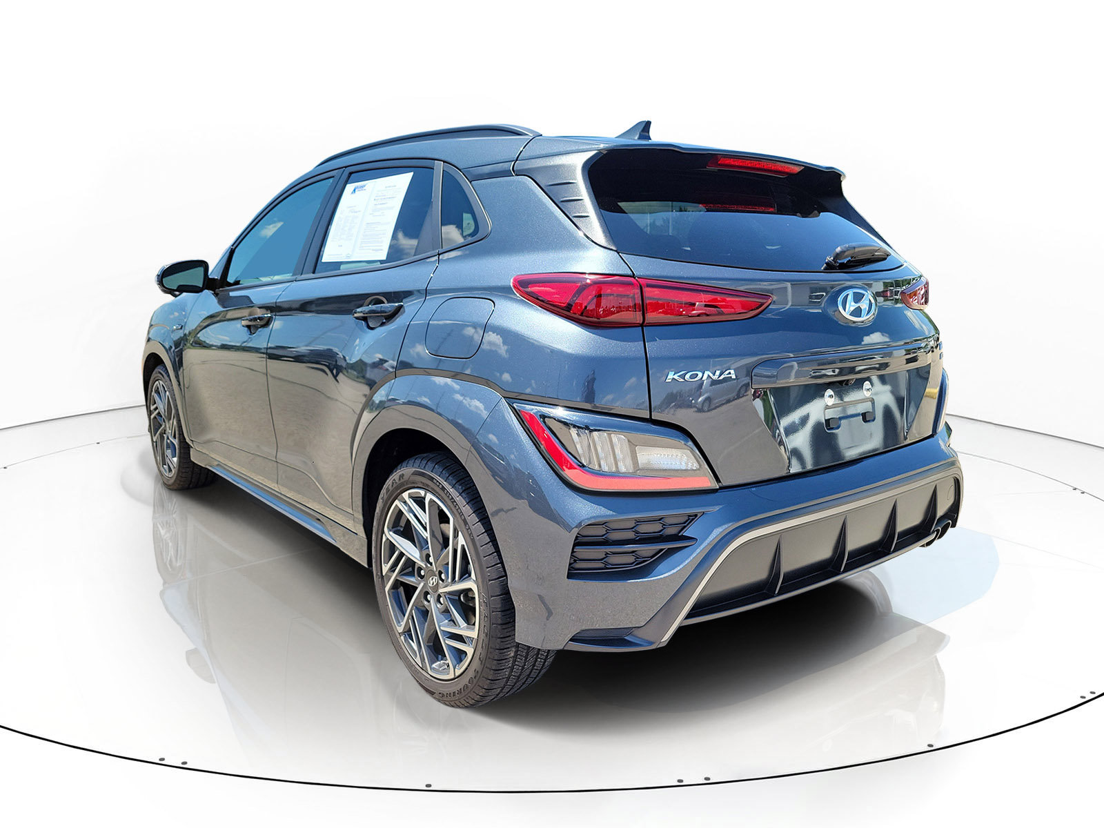 Used 2022 Hyundai Kona N Line w/ Tech Package AWD/4WD image 2