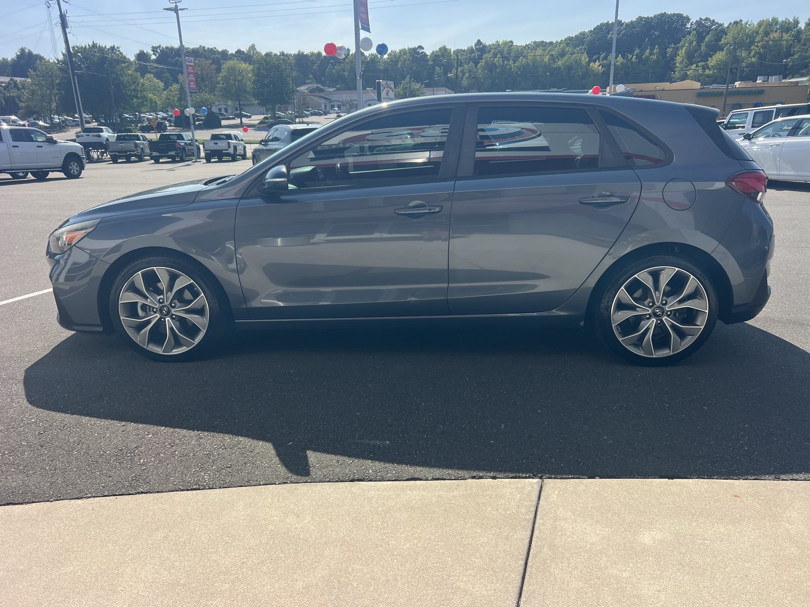 Used 2019 Hyundai Elantra GT N Line FWD image 5