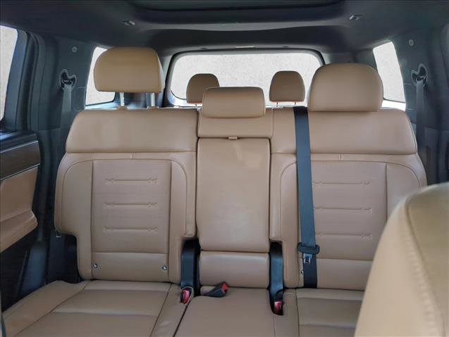 Used 2025 Hyundai Santa Fe Limited image 25