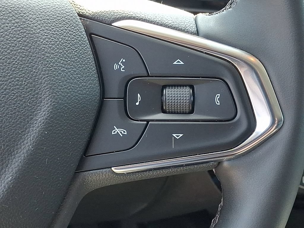 Used 2026 Chevrolet Trax LT w/ Driver Confidence Package FWD image 18