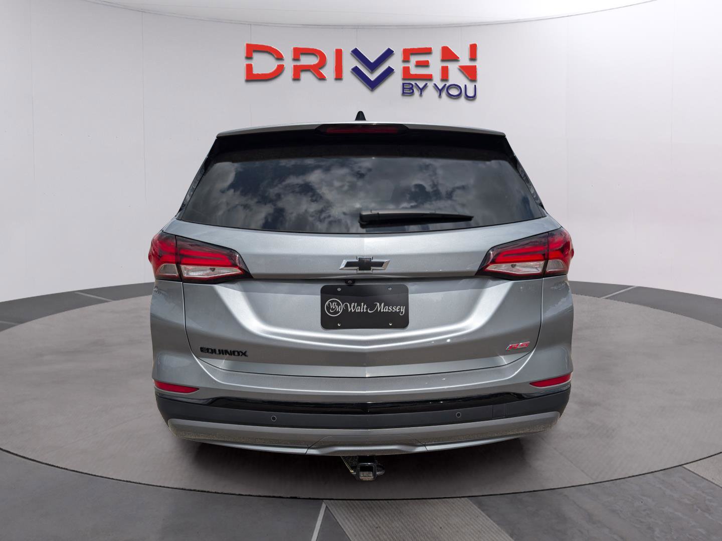 Used 2024 Chevrolet Equinox RS w/ RS Leather Package image 4