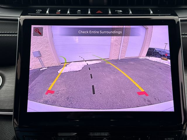 Certified 2025 Jeep Grand Cherokee Limited w/ MOPAR Finishing Package AWD/4WD image 33