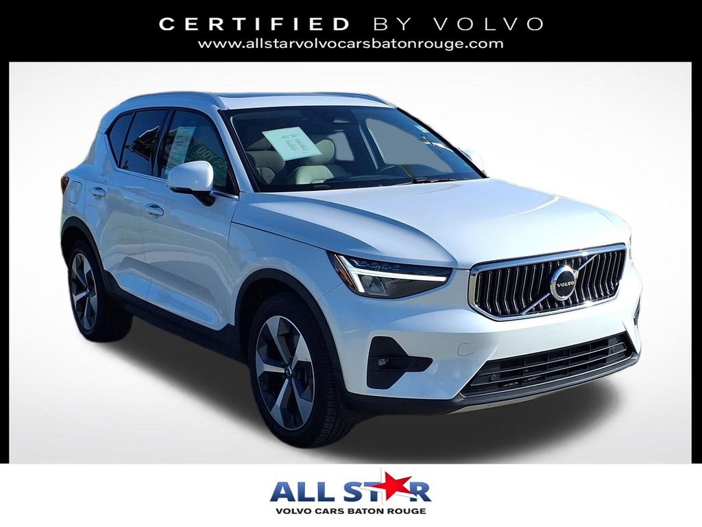 Certified 2023 Volvo XC40 B4 Plus w/ Climate Package FWD image 1