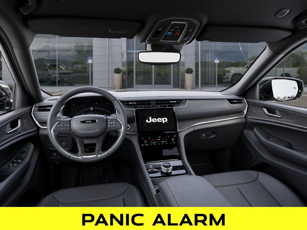 New 2025 Jeep Grand Cherokee Limited w/ Black Appearance Package AWD/4WD image 14