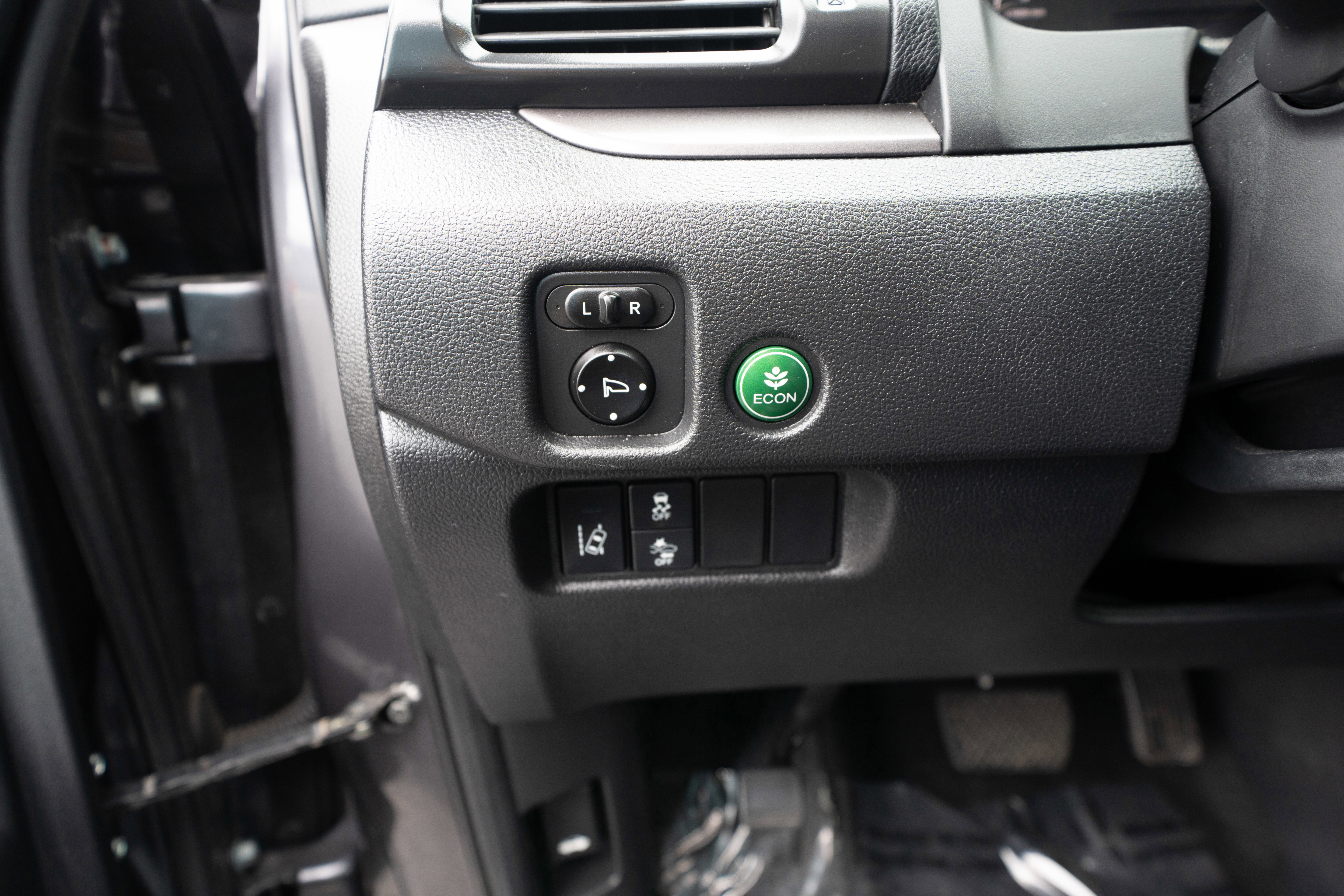 Used 2018 Honda Pilot EX-L image 11