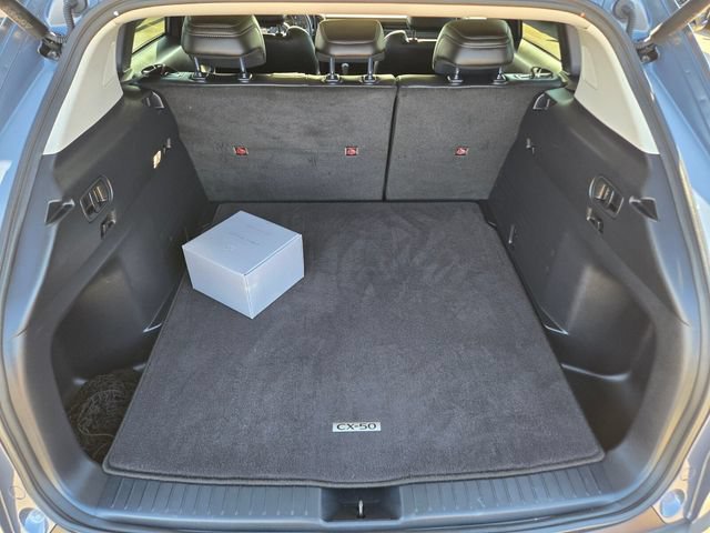Used 2025 MAZDA CX-50 AWD 2.5 S w/ Cargo Package image 13