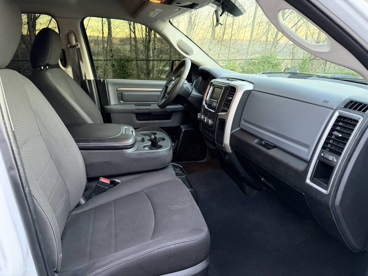 Used 2020 RAM 1500 Classic Warlock image 14