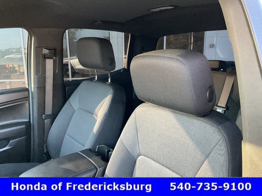 Used 2024 Chevrolet Colorado Trail Boss AWD/4WD image 26
