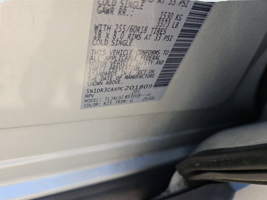 Used 2023 Nissan Pathfinder SL FWD image 14