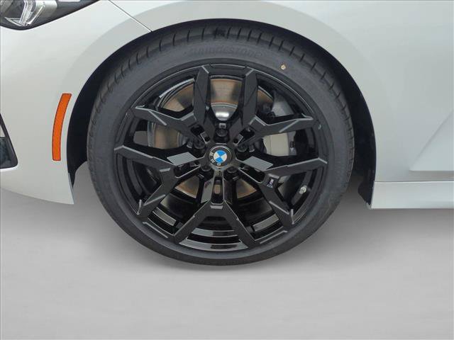 New 2026 BMW 330i Sedan w/ M Sport Package RWD image 10