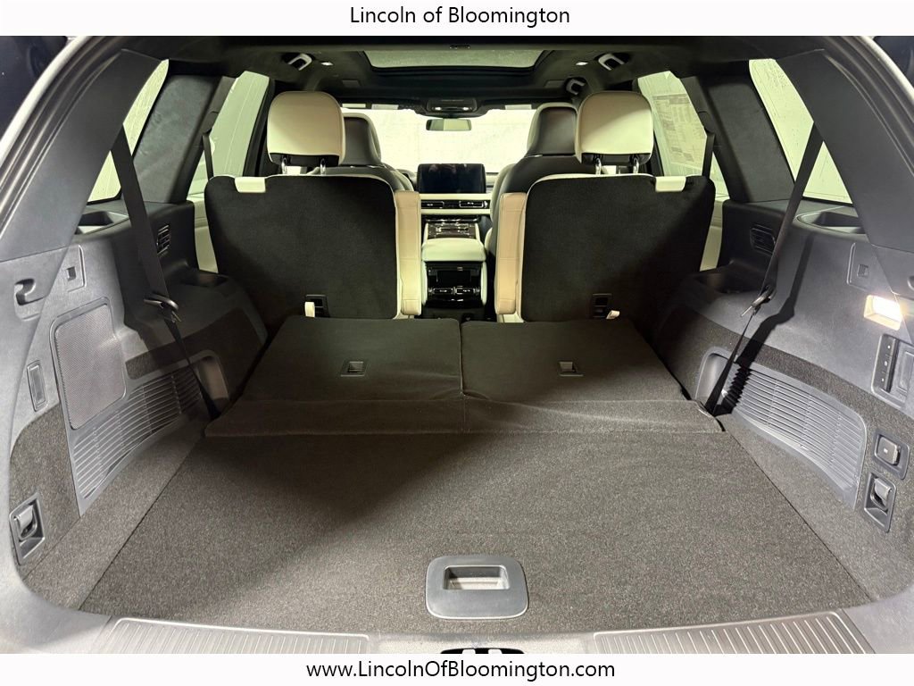 New 2026 Lincoln Aviator Black Label w/ Jet Appearance Package AWD/4WD image 62