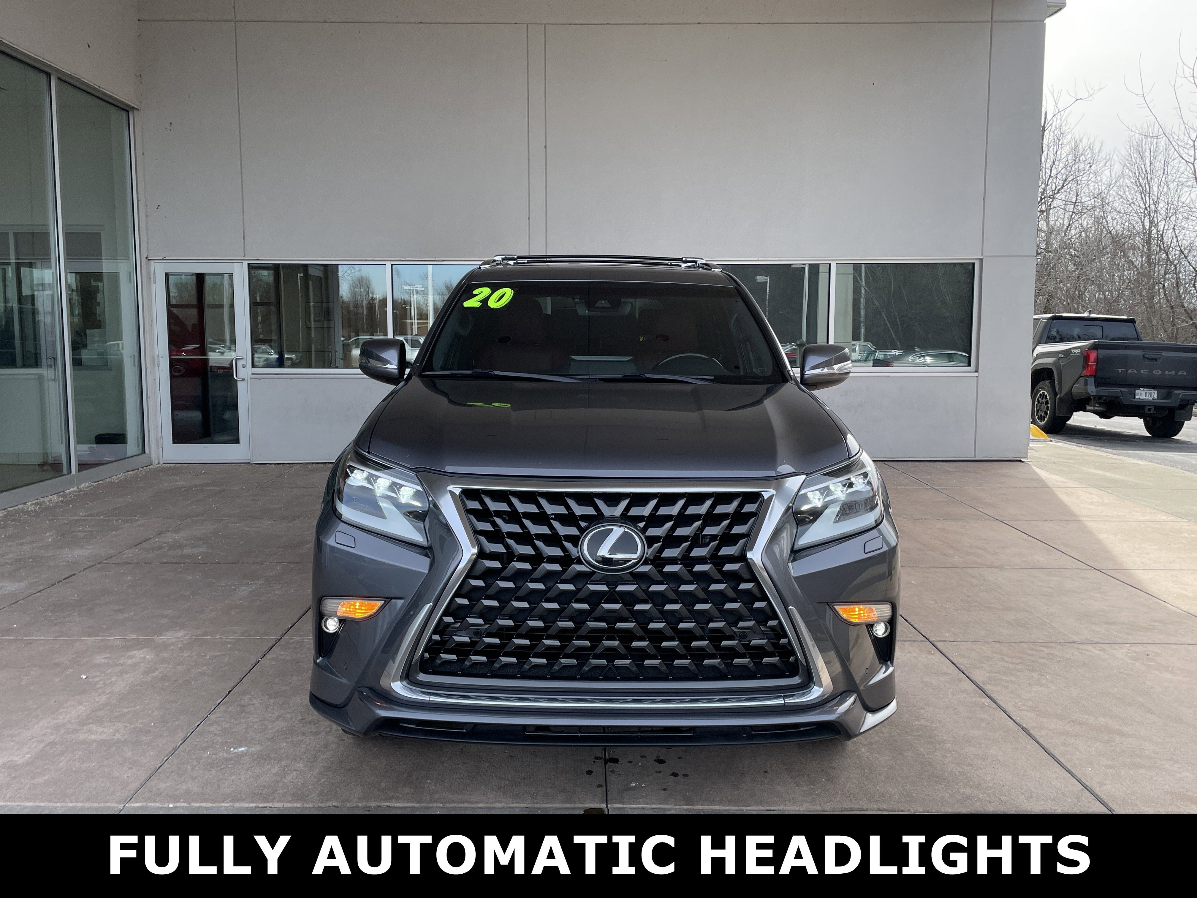 Used 2020 Lexus GX 460 Premium image 2