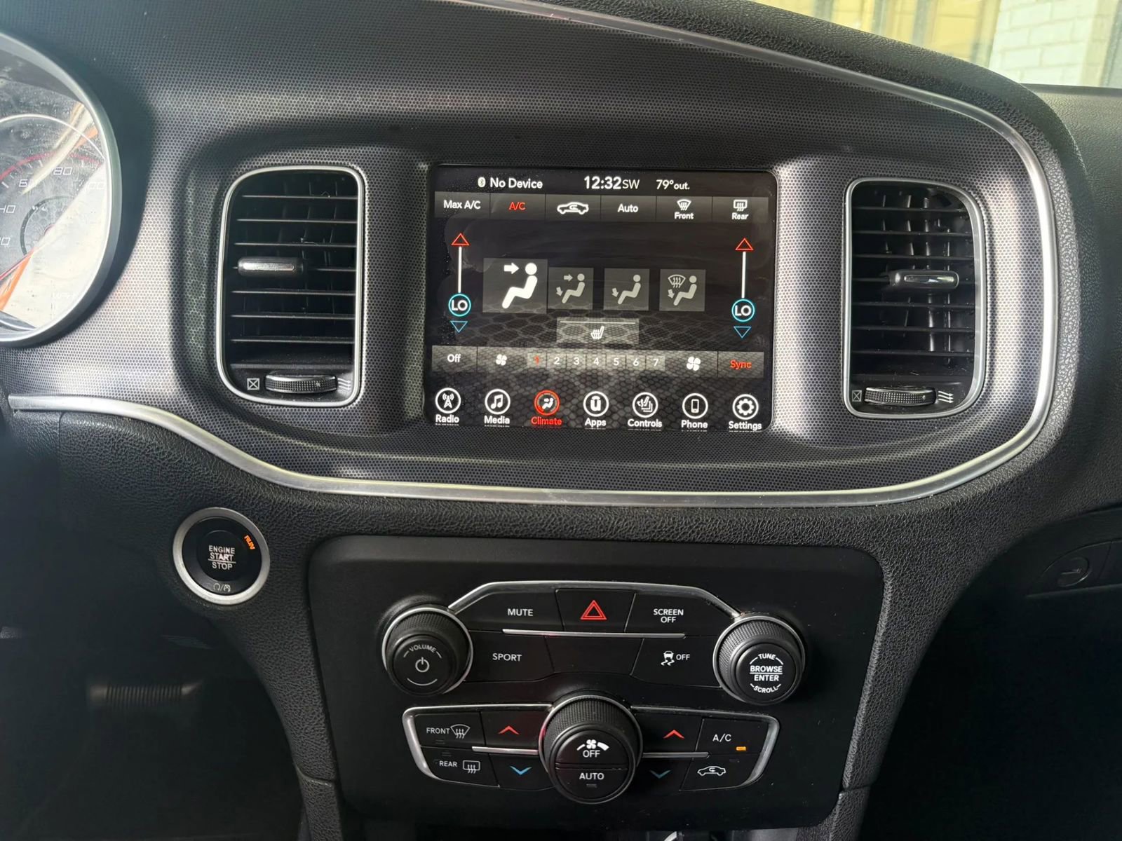 Used 2017 Dodge Charger R/T RWD image 34