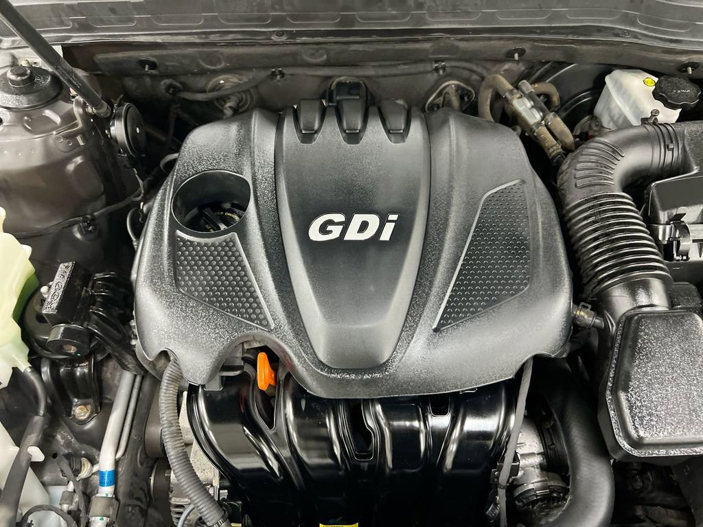 Used 2012 Kia Optima LX w/ Convenience Pkg image 23