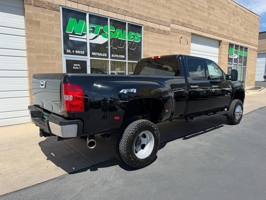 Used 2010 GMC Sierra 3500 SLT AWD/4WD image 6