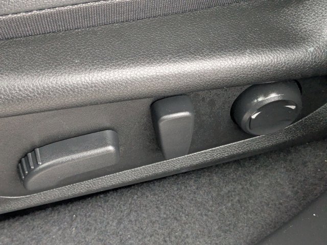 Used 2025 Subaru Forester Sport image 25