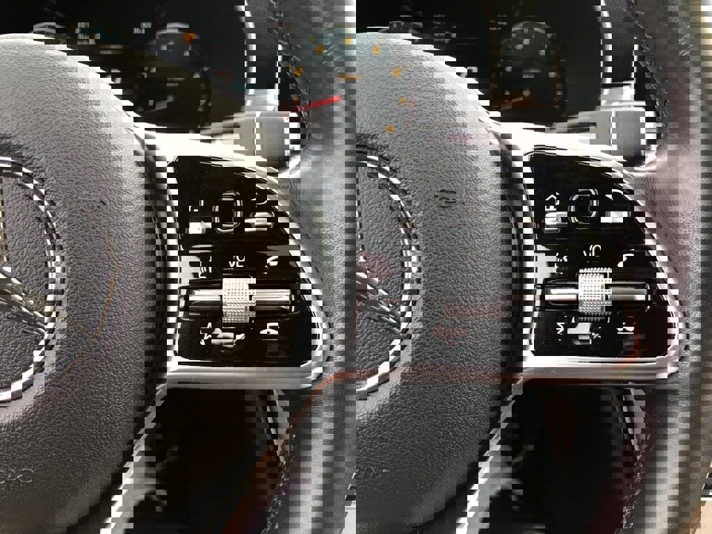 Certified 2021 Mercedes-Benz C 300 4MATIC Sedan w/ Premium Package image 22