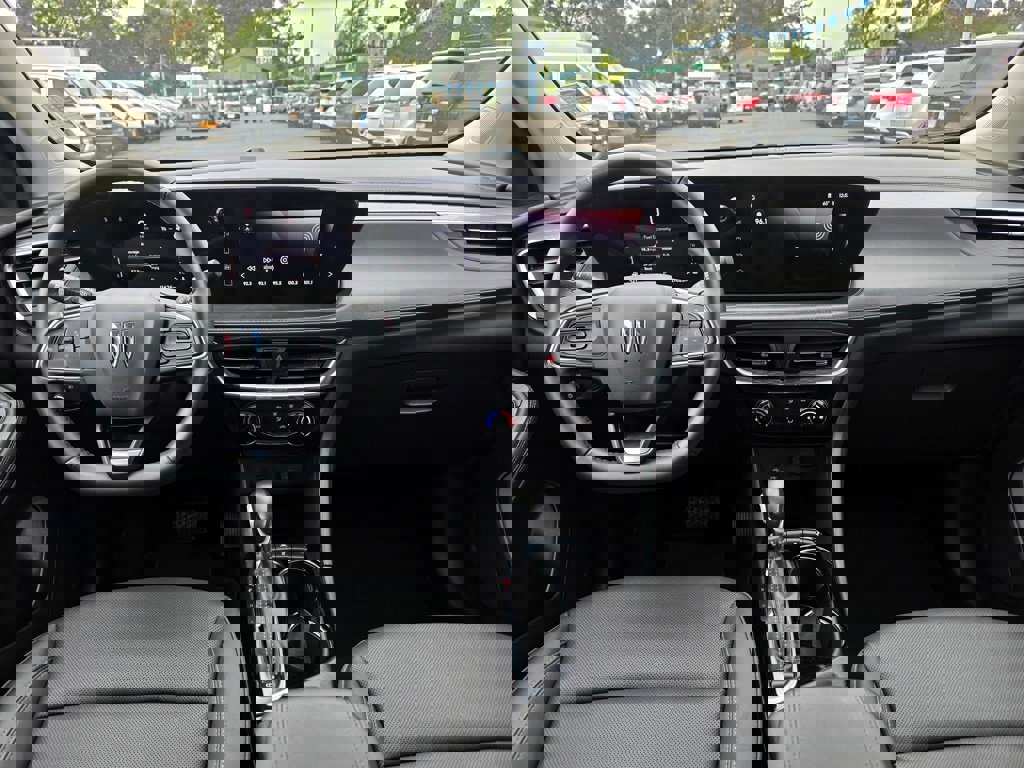 Used 2024 Buick Encore GX Sport Touring image 8