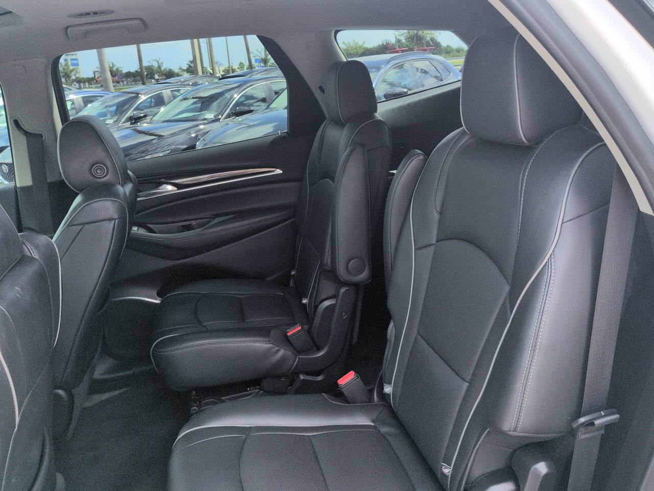 Used 2020 Buick Enclave Avenir w/ Avenir Technology Package AWD/4WD image 14