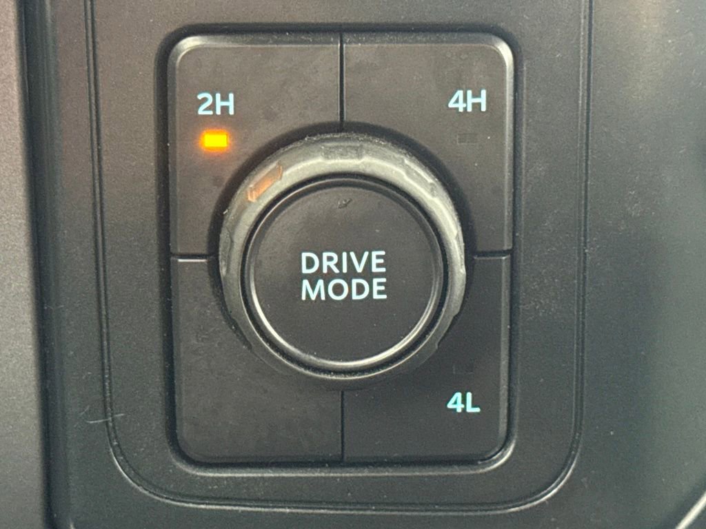 Used 2025 Ford F150 XLT w/ Equipment Group 301A Standard image 37