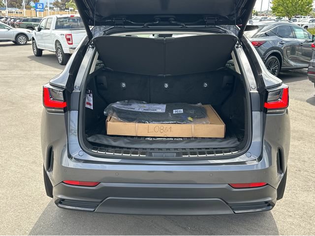 Certified 2026 Lexus NX 350h AWD w/ Accessory Package (2T) image 19