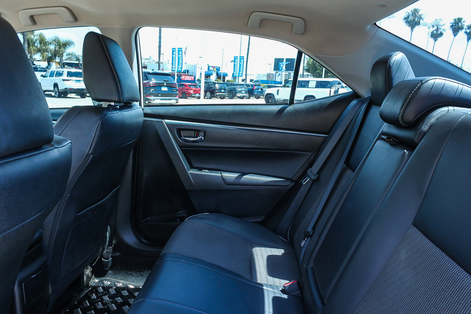 Used 2016 Toyota Corolla S FWD image 20
